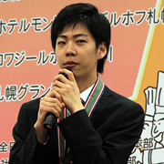 橘 愛弓さん